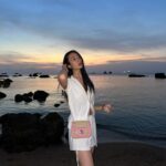 Chutimon Chuengcharoensukying Instagram - 🧖🏼‍♀️🌴🥥💙