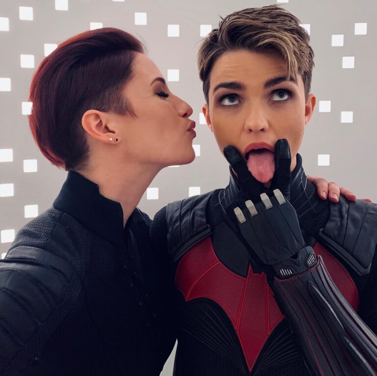 Chyler Leigh Instagram - @rubyrose & I are celebrating #internationallesbianday by being... well, you know... International Lezbienz 📸 by @melissabenoist cuz she’s a supportive sister ❤️