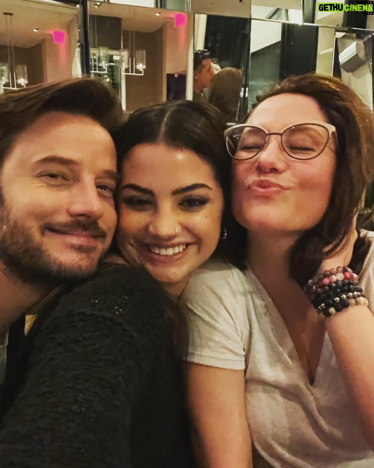 Chyler Leigh Instagram - My peeps… I love these two to pieces! @evanmwilliams & @sadie_snow … I’ll follow you all #TheWayHome any place, any TIME 🥰 @hallmarkchannel @thewayhomehallmarkchannel
