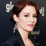 Chyler Leigh Instagram – THANK YOU, @glaad for having @florianalima and I at the #glaadawards to represent all our family on @supergirlcw 🌈 It was such a special evening, one I’m very proud to have been present for! And now on with the shout outs to those that made me feel so confident walking that red carpet with so many fabulous folks!! *Styling by the sweet sweet @gabriellangenbrunnner *Coolest suit EVER by @ted_baker *Suit lapel pin: @styland.ro *Earrings: @hueb_official *Rings: @heartsonfireco and @dovesjewelry *Bustier: @kisskill_lingerie *Clutch: @tadashishoji *Shoes: @vincecamuto *Hair 💆🏻@stephaniehobgood *Makeup 💋@kerrieurban *Arm Candy: @florianalima 👸🏻