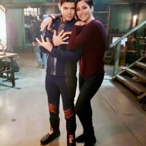 Chyler Leigh Instagram - Me & my buddy @jeremymjordan got to play together again!! I’ve always loved Alex and Winn scenes. And to be directed by our Space Dad, @davidharewood ?? Old times were made new and so much better!  Don’t miss @supergirlcw ‘s episode 5x11 this Sunday ... it’s a helluvah ride 😎