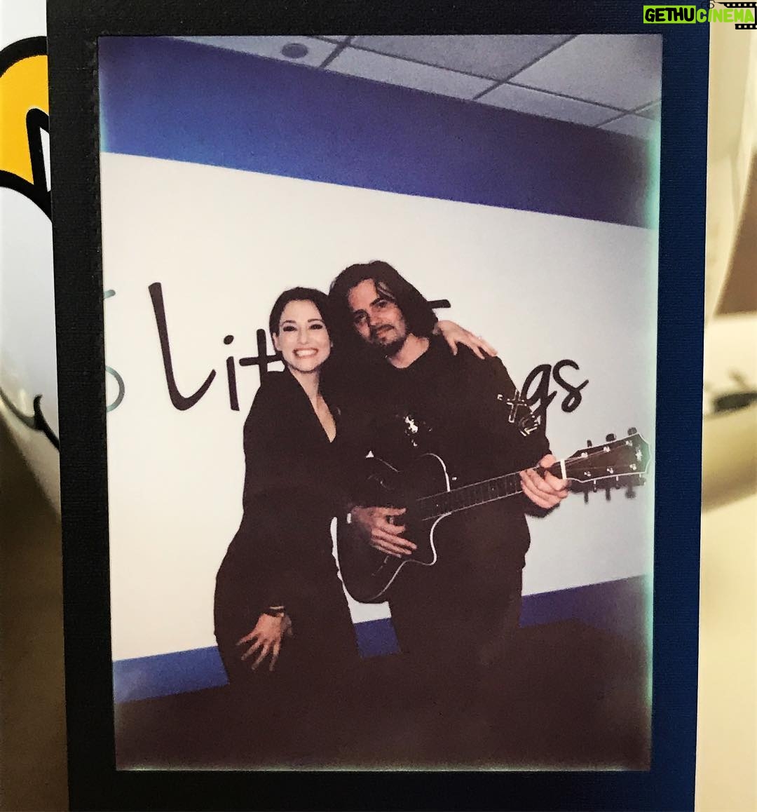 Chyler Leigh Instagram - #mancrushmonday Back when @eastofeli & I visited the amazing folks at @littlethingsusa for the 2017 #losttransmissiontour ... Gearing up for another killer year! #eoeXtour 2018 is on the rise 💥👊🏻💥 *Get the tour ticket link in my bio*
