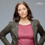 Chyler Leigh Instagram - The only way for Kat to move forward is to come back home. Who's excited for episode 2 of #TheWayHome? Let us know if you'll be watching. 💙