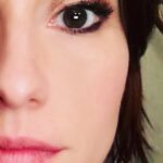 Chyler Leigh Instagram - If this pic is only of one half of my face, does that make this a #halfie 💁🏻