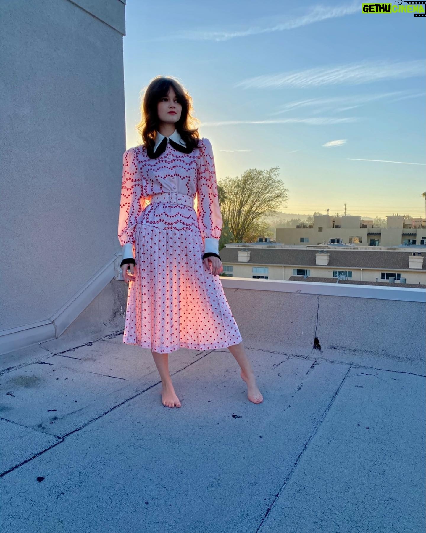 Ciara Bravo - 132.8K Likes - if we’re staying inside for another year, i’m abandoning the idea of shoes.
@samanthamcmillen_stylist
@rodarte