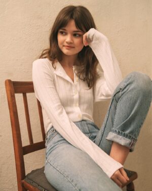 Ciara Bravo Instagram - pt 2. from @thelaterals 

@anais_dax 
@mararoszak 
@mollyrstern 
@petraflannery