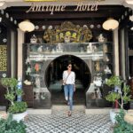 Cindy Sirinya Bishop Instagram - Songkhla I’m in love 😍 Everywhere you look there is art and a deep appreciation for preserving the heritage of this gem of a city. Highly recommended to come visit this hidden treasure and immerse yourself in the culture and friendly people. ไม่ผิดหวังจริงๆ เสียดายอย่างเดียวว่าอยู่ได้ไม่นาน คนสงขลาน่ารัก ที่สุดยิ้มแย้มแจ่มใส ไม่ว่าจะเดินไปไหน ที่ชอบเป็นพิเศษก็คือความสามัคคีในการอนุรักษ์ทรัพยากร และวัฒนธรรมอันเก่าแก่ ไม่ว่าจะเป็นตึกเก่า ถนนหนทาง กำแพงเมือง รวมถึงผสมผสานกับศิลปะใหม่ๆ ทั่วเมืองอย่างลงตัว สร้างสีสันและความสวยงามทั่วทุกที่จริงๆ ตกหลุมรักเลย ❤️❤️❤️ #สงขลา #songkhla #amazingthailand #hiddengem #songkhlastreetart #songkhlaoldtown #thailand