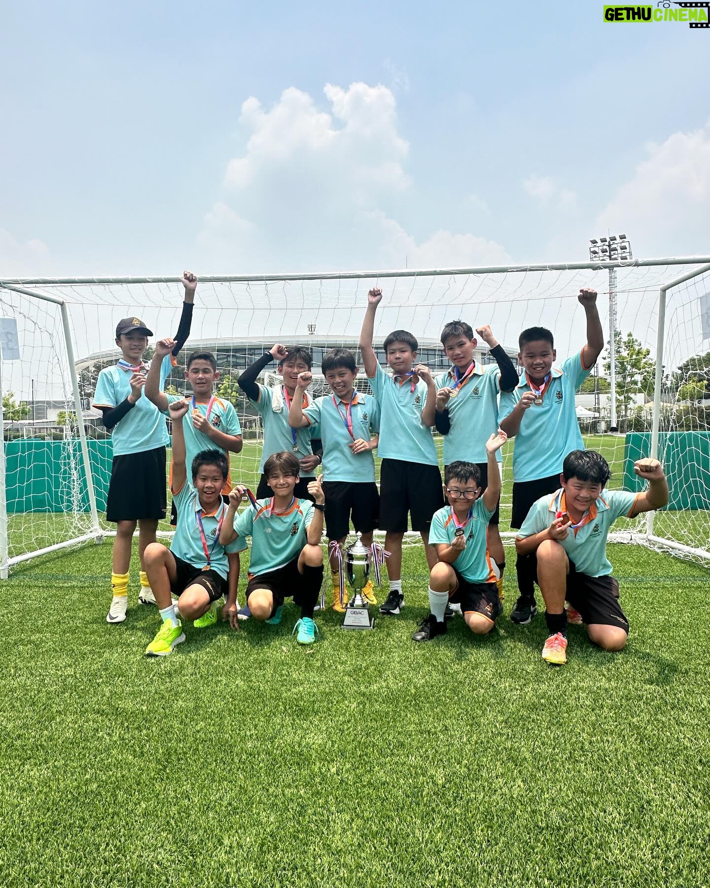 Cindy Sirinya Bishop Instagram - Soccer Mom on duty! So proud of my little guy and his team today for bringing home the first trophy of the football season! The @wellingtoncollegebangkok team played their best so far (no easy feat in this heat!) Well deserved win! π Meanwhile this mama is staying hydrated and fresh with @theayalife sparkling turmeric drink. Highly recommended for natural energy boost and a little bit of sunshine every day βοΈ #soccermom #momlife #cheersquad #mylittleguy #football #wcib #footballtournament #champions #hydrate #turmeric