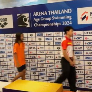 Cindy Sirinya Bishop Instagram - So our goal was to at least make the finals at Nationals, but babygirl decided to go for it and clenched SILVER for 200m Breaststroke Women 14-15!! 😱🤩👏🏻 What a start to the week!!

So proud of all our @wcibswim  girls @mayatwinstar and Klarnissa Kong for their amazing swims as well. Let’s go girls! 

Yes that’s me in the last clip being dramatic bawling my eyes out while Byron can hardly keep it together. Sorry for being #cringemom 🙈Promise to try to keep it together if any more medals are won this championship. Stay tuned!!!

#leilacbishop #เงือกเลล่า #thailandnationalswimmingchampionship2024 #arenathailandagegroupswimmingchampionship2024 #thailandnationalswimming #200mbreaststroke
