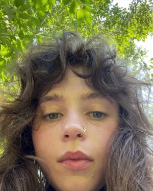 Clairo Instagram - 🧚‍♀️