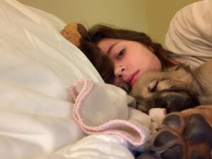 Clairo Instagram - 🥳
