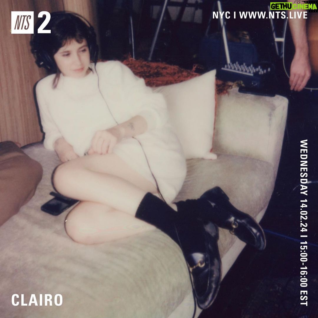 Clairo Instagram - valentine’s day 📫❤️🩹 3pm EST my 10th episode with @nts_radio