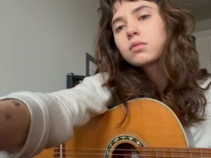 Clairo Instagram - ⭐️claire⭐️