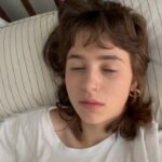 Clairo Instagram - and a happy new year 🎄