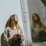 Clara Alonso Instagram – Unas de hoy, cuando la luz entró así de linda♡

Feliz finde, ah y corran a jugar a las clarivinanzas. ¿Con qué ciudad queres que invente una?