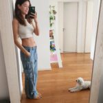 Clara Alonso Instagram – Mis checks de la semana. 
Selfies de espejo/ascensor.