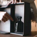 Clara Alonso Instagram - Feriado en casa de orden, valijas y café. Lo lindo, llegó @thecandleshop.es a Madrid y fui a buscar mis velas y perfumes favoritos. Ahora todo huele a Higo de Oriente, Vainilla y Magnolia. Felicitaciones al equipo de @thecandleshop.ar por el lanzamiento y la aventura. Para los españoles que aún no la conocen, super recomendable, y los argentinos que anden por acá, ya saben 🥰.