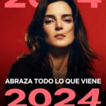 Clara Lago Instagram - Feliz de compartir que #Clanes llega a @netflixes este 2024!! #abrazatodoloqueviene 🫶🏼