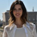 Clara Lago Instagram - Gracias @bcnfilmfestival por invitarnos a presentar aquí #booksanddrinks y a todos los medios que habéis venido hoy con tanto cariño a entrevistarnos sobre el proyecto 🙏🏼🥰 Esta película me ha traído muchas alegrías, pero sin duda la mejor ha sido conocer a @geoffreycowper , no sólo porque estar a sus órdenes es una gozada sino porque además me he llevado un amigo pa los restos 🫶🏼 Y a l@s que vengáis esta noche al pase, deseo que la disfrutéis, que os mueva y, con un poco de suerte, que os haga salir del cine con una sonrisa 😊 📚 & 🥂 Gracias @diorbeauty @susanaxsanchez 💄💋 @joseherrerastylist @sportmax @martinellishoes 👗👠