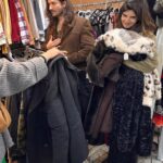 Clara Lago Instagram – De cuando fuimos “Pretty Woman” en Santa Barbara… versión #secondhand que es más nuestro estilo ✌🏼