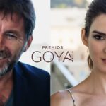 Clara Lago Instagram - Feliz, agradecida y nerviosa (del verbo “quién me mandará a mí” y “ganazas”). Gracias a tod@s l@s que me habéis escrito felicitándome, a la @academiadecine por confiar en mí para desempeñar esta tarea, y qué suerte la mía por compartirla con un compañero de la talla profesional y humana de @atorrem Sé que habrá quien desde ya esté en contra, quien diga que qué pinto yo haciendo esto (yo a ratos también me lo pregunto, no os preocupéis), quien opine que había muchas mejores opciones… no lo voy a poner en duda. Porque no hemos venido para eso, y oye, pa’ gustos colores. Lo que sí puedo decir es que es un auténtico honor ser coanfitriona, por una noche, de la gran familia del cine español y del evento más importante de nuestra profesión. Voy a confesar que dudé mucho cuando me lo propusieron, pero no por falta de ilusión sino por miedo. Afortunadamente (o eso espero), @joselucena__ andaba cerca para darme de mi propia medicina: “¿no eres tú la que siempre habla de que hay dos energías, el amor y el miedo? Pues conecta con el amor, y desde ahí decide. No decidas por miedo al qué dirán”. Y eso hice, conectar con el amor hacia mi profesión, hacia mis compañeros y hacia el cine, y tomar esta oportunidad desde la ilusión y la humildad. Diría que espero estar a la altura de todas las expectativas, pero como sé que eso no va a ser posible voy a poner el foco en disfrutar de esa noche y desear de ❤️ que vosotros también lo hagáis. Nos vemos en los #premiosgoya !!! #sevillavamosquenosvamos #goyas2023 #sustigusti
