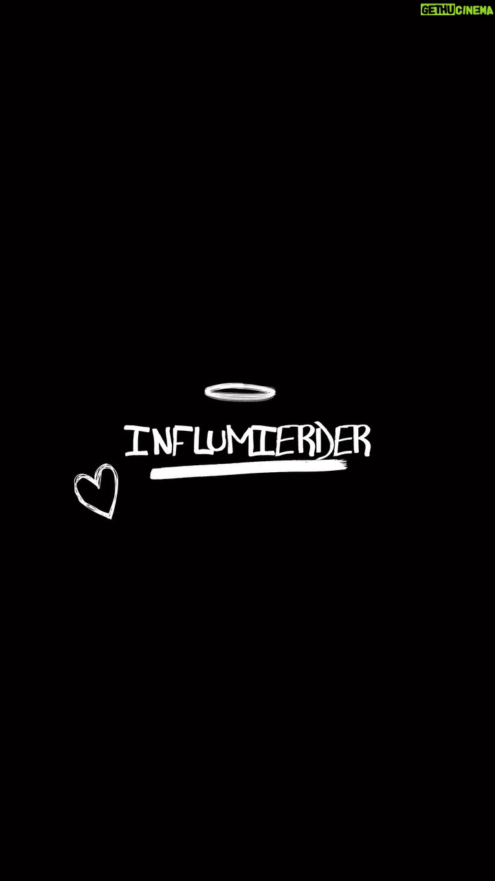 Clara Lago Instagram - Os dejo aquí esta nueva pieza #influmierder de cuando NO PROMOCIONÉ @lahuertafunkycastizo en @laresistenciacero Por cierto, ya hemos abierto 😎❌🌱 #funkycastizo #plantbased 🎥 @elenamartinezsantos