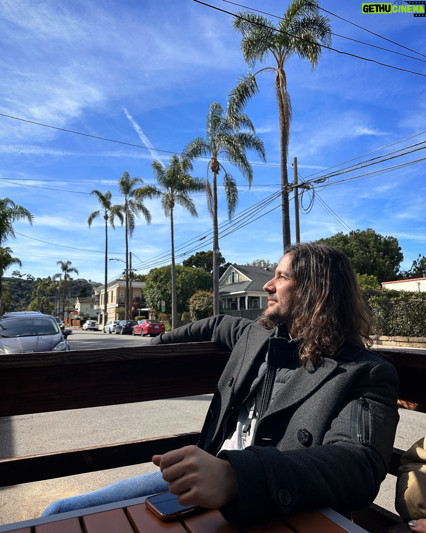Clara Lago Instagram - Qué bien te sienta Santa Barbara @joselucena__ … #santabarbarafilmfestival #booksanddrinks