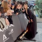 Clara Lago Instagram - El buen popurrí del proceso de los #premiosgoya Gracias a mi compi @atorrem por ser el rey del absurdo en el proceso de ensayos y darnos tanto material con el que trabajar 😂 Y gracias a @elenamartinezsantos por la edición de este documento que ya me he visto en bucle varias veces. Adórote 🙌🏼😍 #goyas2023 #queseriadenosotrassinestosratitos