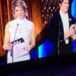 Clara Lago Instagram - Como soy #influmierder voy a reconocer que el reel lo ha hecho @elenamartinezsantos que es más apañá y más maja que las pesetas, y sabe retratarme en todo mi esplendor del absurdismo. #premiosforqué