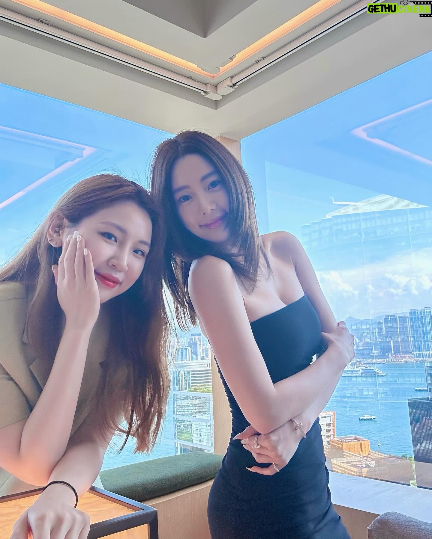 Clara Lee Instagram - Home away from home 🏠 @upperhouse_hkg #TheUpperHouse #TheHouseCollective