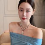 Clara Lee Instagram –