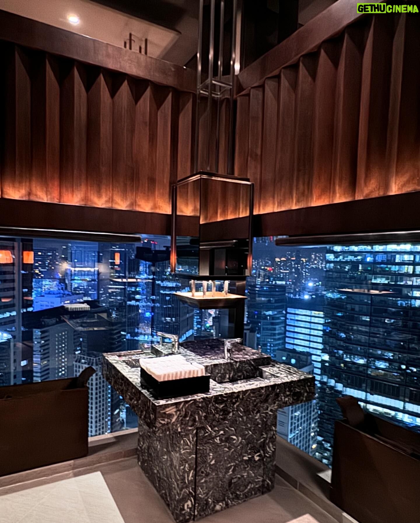 Clara Lee Instagram - Home away from home 🏠 @upperhouse_hkg #TheUpperHouse #TheHouseCollective