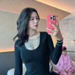 Clara Lee Instagram – @fredjewelry