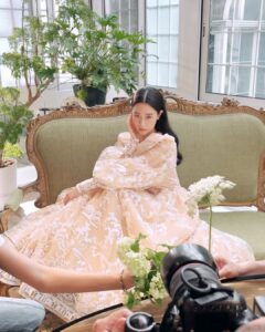 Clara Lee Instagram - 2024