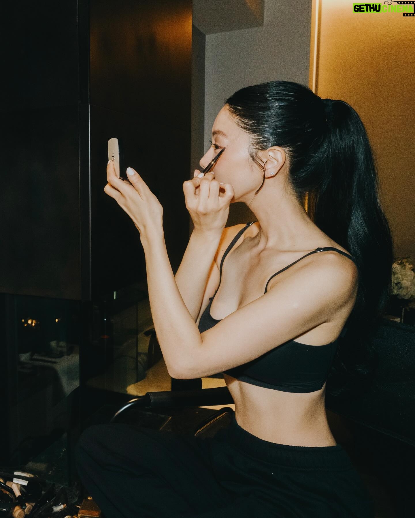 Clara Lee Instagram - #GRWM @chanelofficial #CHANEL5thAvenue #CHANELfinejewerly @tiongphoto
