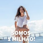 Claudia Ohana Instagram – Ontem, no dia do fã, chegamos a 1 MILHÃO de seguidores e vocês fazem parte dessa história: são os grandes responsáveis por essa comunidade linda que estamos construindo. Muito obrigada pelo carinho de todos vocês que acompanham diariamente os meus momentos, pensamentos e trabalhos por aqui. 

Feliz em ter cada um de vocês comigo nessa troca tão rica. Seguimos juntos! ♥️😉

📹: @jose.editor.video