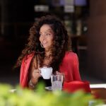 Claudia Ohana Instagram – Navegando pelos mares das personalidades diversas.

Será que somos todos iguais?