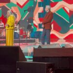 Claudia Ohana Instagram - Que gravação especial e inesquecível! Obrigada @caldeiraocommion por nos proporcionar assistir esse momento tão de perto. Ver @mariabethaniaoficial e @caetanoveloso juntos, ao vivo, é um privilégio! Em abril vai ao ar esse lindo show no Caldeirão do Mion 🤩 Look: @lafortbrasil Styling: @garandrastyle Make: @makegonzovivi