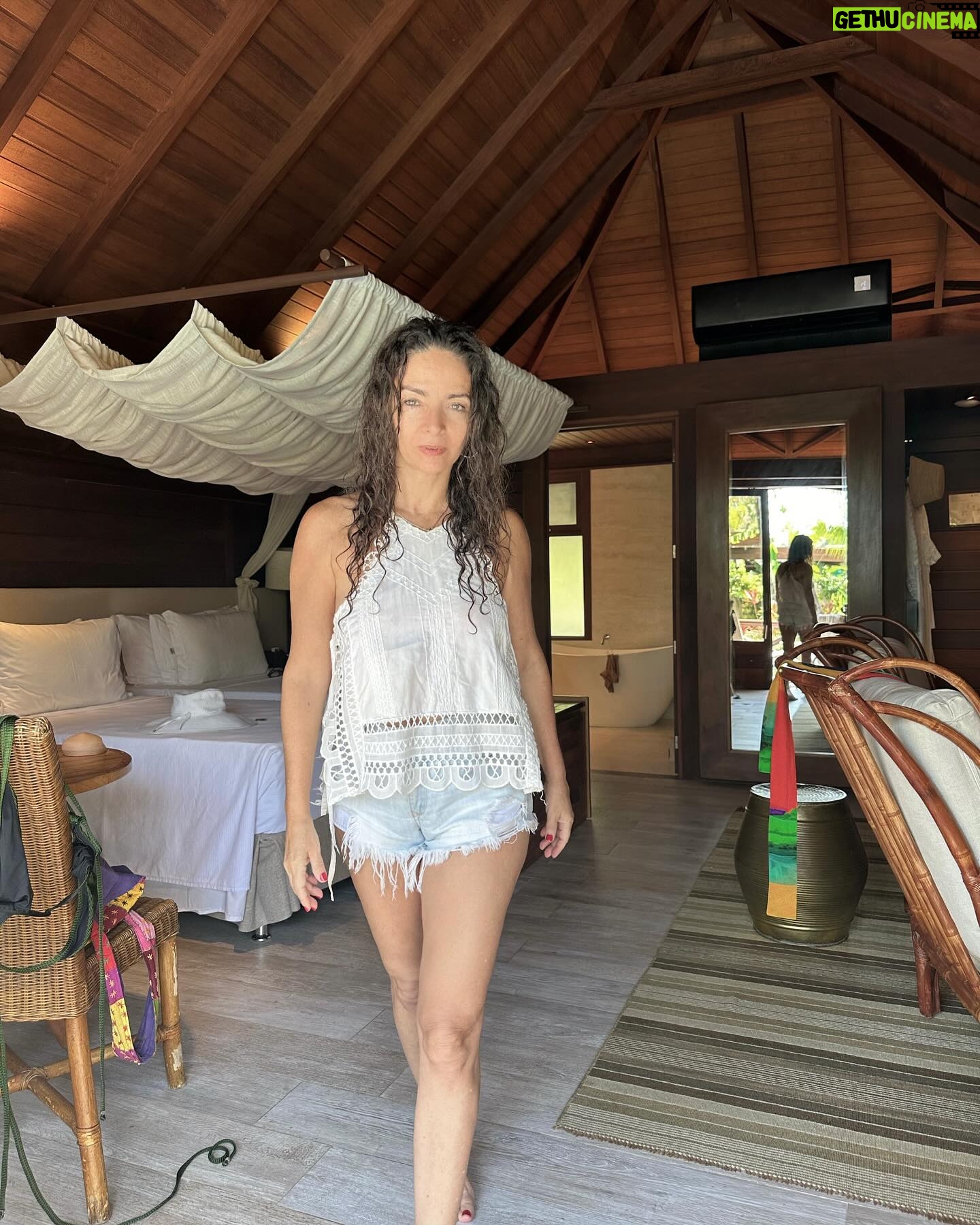 Claudia Ohana Instagram - 🌴💙 @nannairesortespa 💙🌴