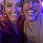 Claudia Ohana Instagram – Que gravação especial e inesquecível! Obrigada @caldeiraocommion por nos proporcionar assistir esse momento tão de perto. Ver @mariabethaniaoficial e @caetanoveloso juntos, ao vivo, é um privilégio! 

Em abril vai ao ar esse lindo show no Caldeirão do Mion 🤩

Look: @lafortbrasil
Styling: @garandrastyle
Make: @makegonzovivi