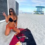 Claudia Romani Instagram - Gooooo 305!!!! So proud … 🥰🥰🥰 Low odds … Who???? We are in the finals!!!!!! Go Heat!!!!! @miamiheat ❤️❤️❤️