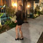 Claudia Romani Instagram - So nice to celebrate my love @chrisvehovec birthday at @casadonnamiami … 💖💖💖 Which pic do you prefer?