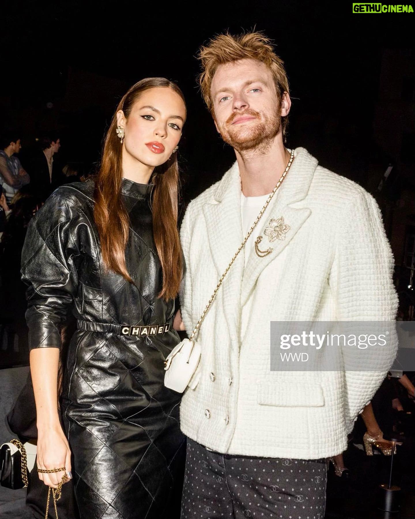 Claudia Sulewski Instagram - @chanelofficial 2024 cruise show ⚜️