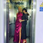 Claudia Winkleman Instagram - Strictly is on at 620. All love to @sineadmckeefry @debbiedannell and @sarah_taylor_country_life ❤️