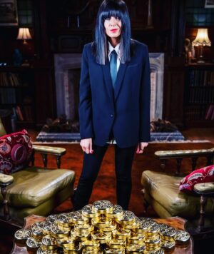 Claudia Winkleman Instagram - Twitter game - very strong. The Traitors final is tonight. All love and thanks to @sineadmckeefry @lucyg_makeup @sarah_taylor_country_life ❤️