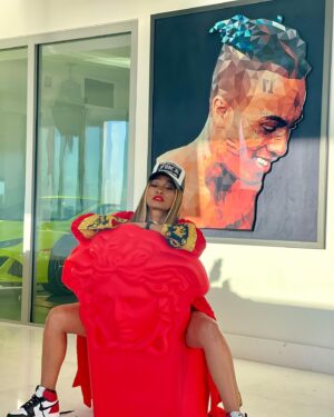 Cleopatra Bernard Instagram - Birthday preloading 😏