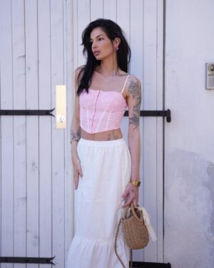 Cloé Cooper Instagram - Corset & Maxi skirt 💕🌸

Top : 14404743 
Jupe : 31722709 

Pour accéder aux promos @sheinfrance_  utilisez le codeAX238 💕 

PUBLICITÉ 

#sheinforall #sheintrendy #onaimeshein