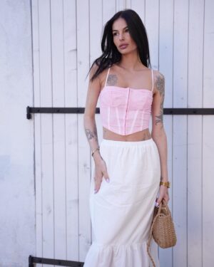 Cloé Cooper Instagram - Corset & Maxi skirt 💕🌸

Top : 14404743 
Jupe : 31722709 

Pour accéder aux promos @sheinfrance_  utilisez le codeAX238 💕 

PUBLICITÉ 

#sheinforall #sheintrendy #onaimeshein