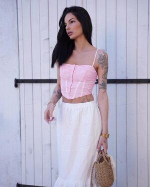 Cloé Cooper Instagram - Corset & Maxi skirt 💕🌸

Top : 14404743 
Jupe : 31722709 

Pour accéder aux promos @sheinfrance_  utilisez le codeAX238 💕 

PUBLICITÉ 

#sheinforall #sheintrendy #onaimeshein