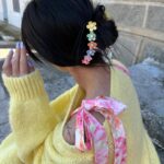 Cloé Cooper Instagram – Fin de week end en fleurs et couleurs 🌸🌺